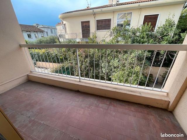 Studio 1 pièce 22 m²