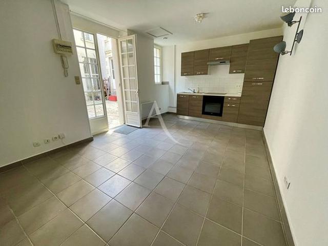 Studio 1 pièce 22 m²