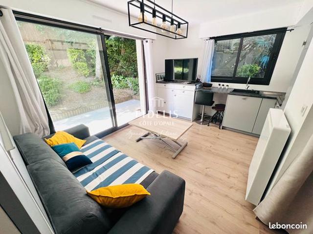 Studio 1 pièce 22 m²