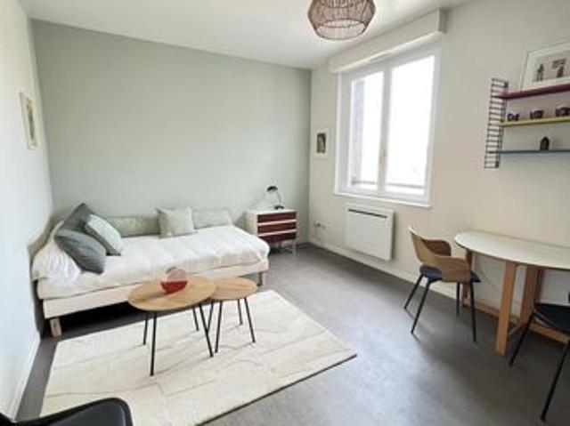 Studio 1 pièce 22 m²