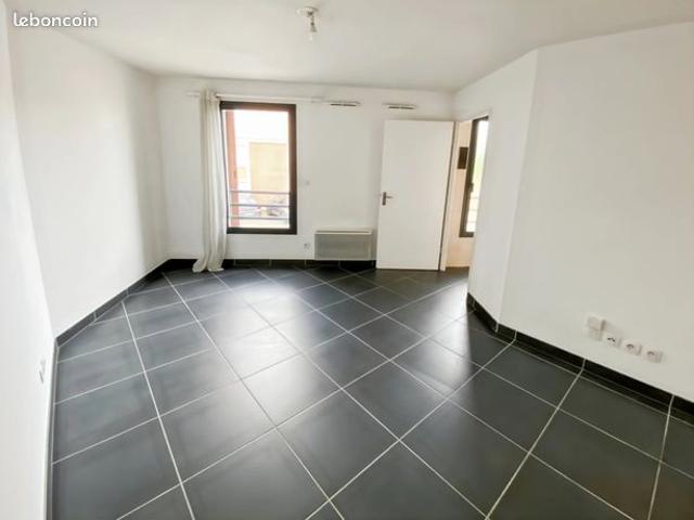 Studio 1 pièce 22 m²
