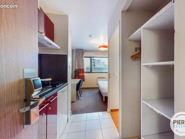 Studio 1 pièce 22 m²