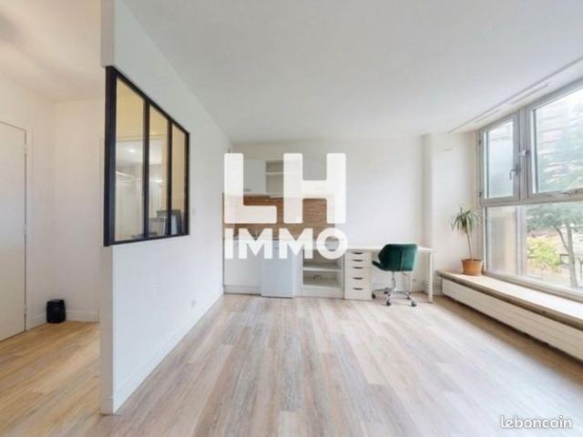 Studio 1 pièce 22 m²
