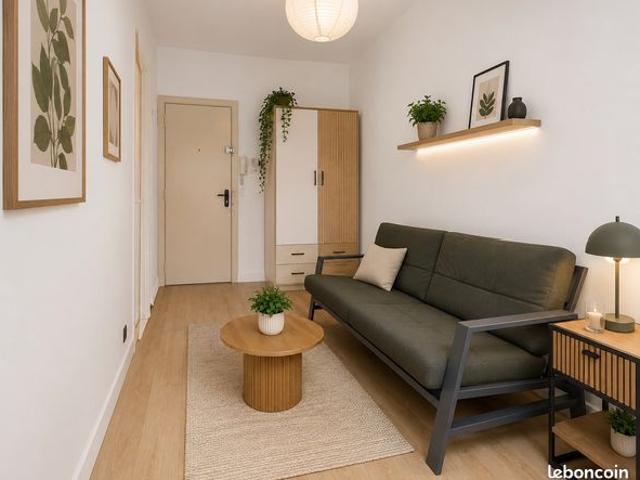Studio 1 pièce 22 m²