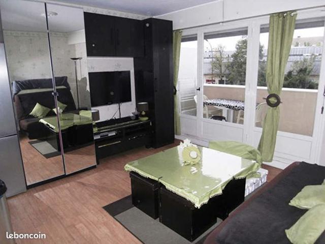 Studio 1 pièce 22 m²