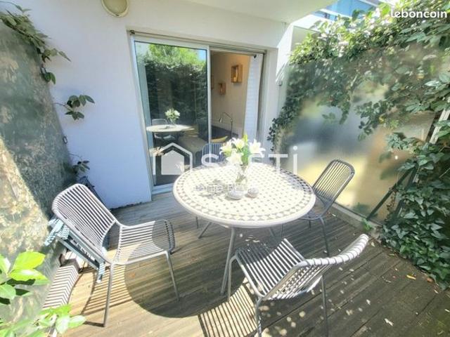 Studio 1 pièce 22 m²