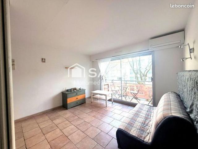 Studio 1 pièce 22 m²