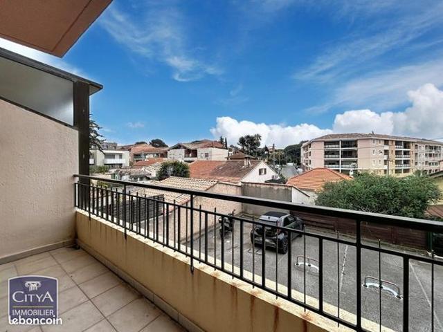 Studio 1 pièce 22 m²