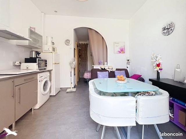 Studio 1 pièce 22 m²