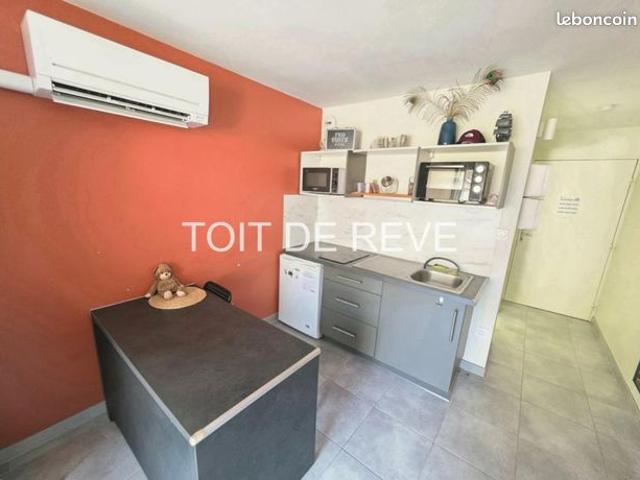 Studio 1 pièce 22 m²