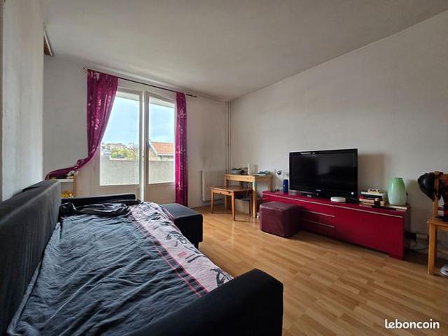 Studio 1 pièce 22 m²