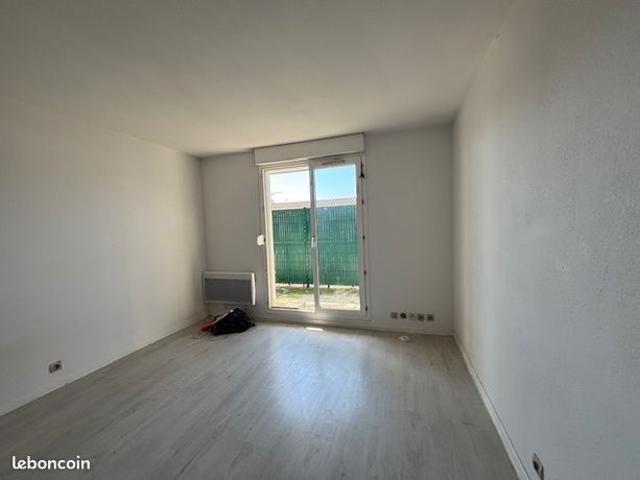 Studio 1 pièce 22 m²