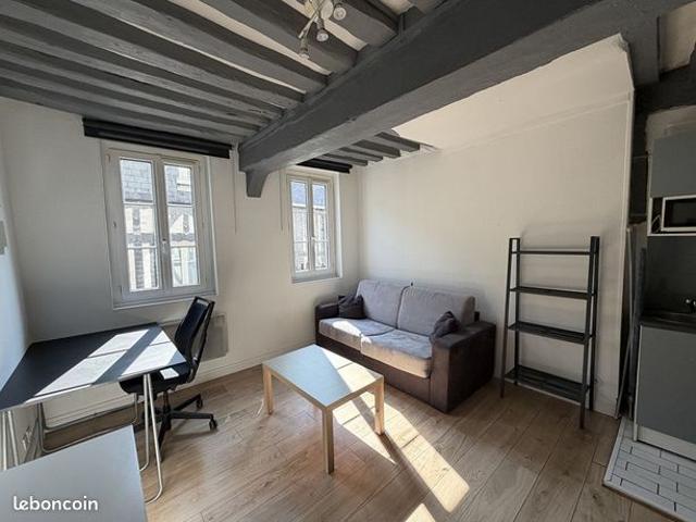 Studio 1 pièce 22 m²