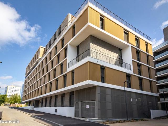 Studio 1 pièce 22 m²