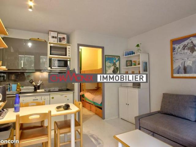 Studio 1 pièce 22 m²
