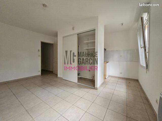Studio 1 pièce 22 m²