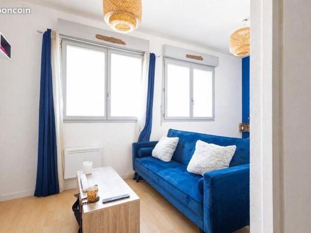 Studio 1 pièce 27 m²