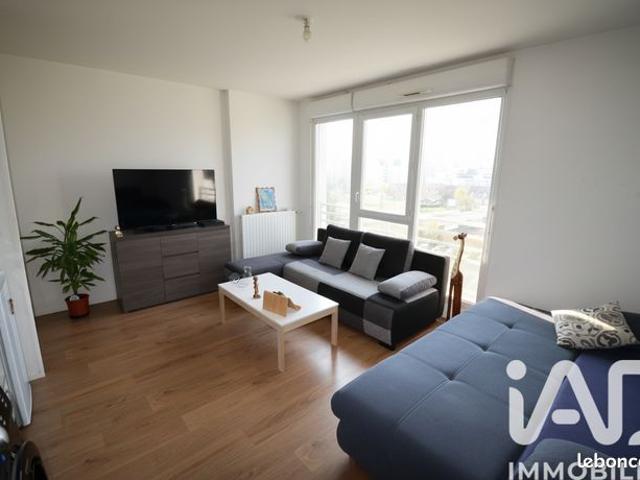 Studio 1 pièce 27 m²