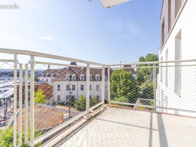 Studio 1 pièce 27 m²