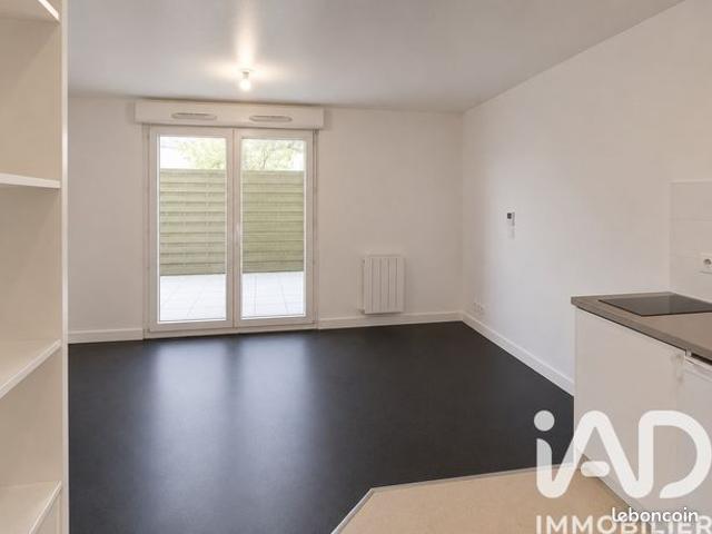 Studio 1 pièce 27 m²