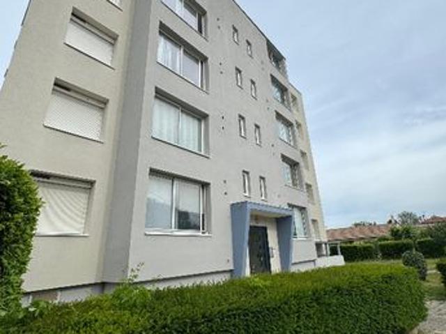 Studio 1 pièce 27 m²