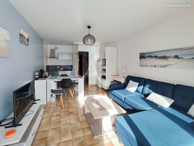 Studio 1 pièce 27 m²