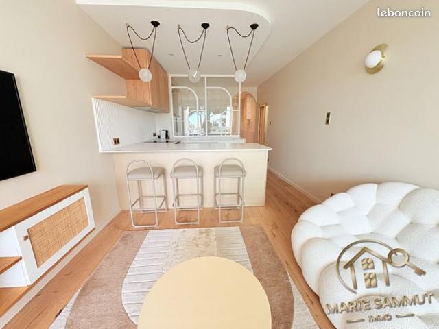 Studio 1 pièce 27 m²