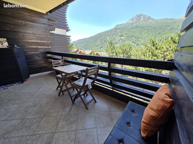 Studio 1 pièce 27 m²