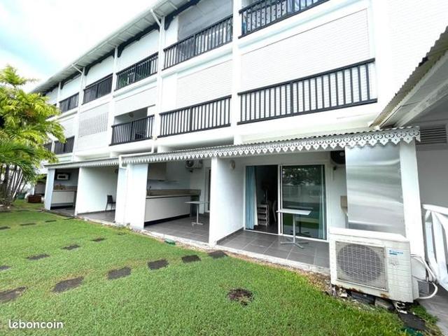 Studio 1 pièce 27 m²