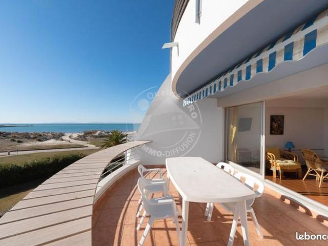 Studio 1 pièce 27 m²