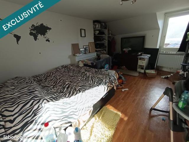 Studio 1 pièce 27 m²