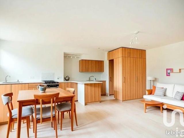 Studio 1 pièce 27 m²