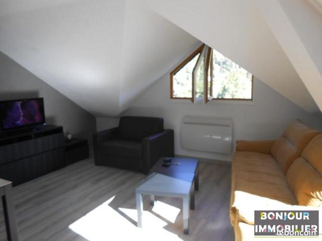 Studio 1 pièce 27 m²