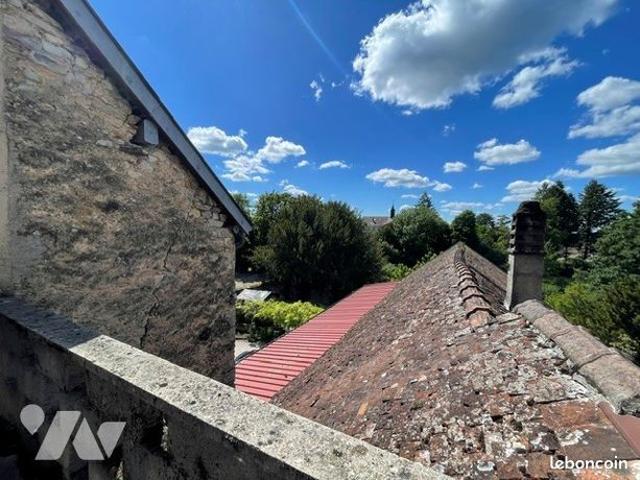 Studio 1 pièce 27 m²