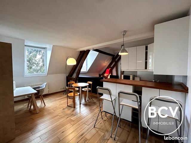 Studio 1 pièce 27 m²