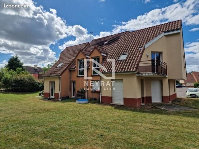 Studio 1 pièce 27 m²