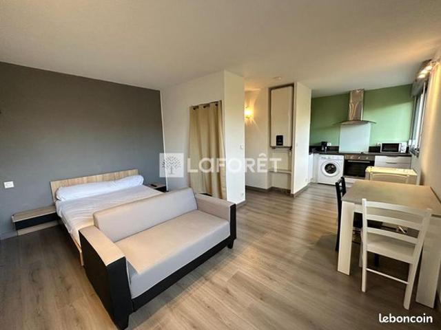 Studio 1 pièce 27 m²