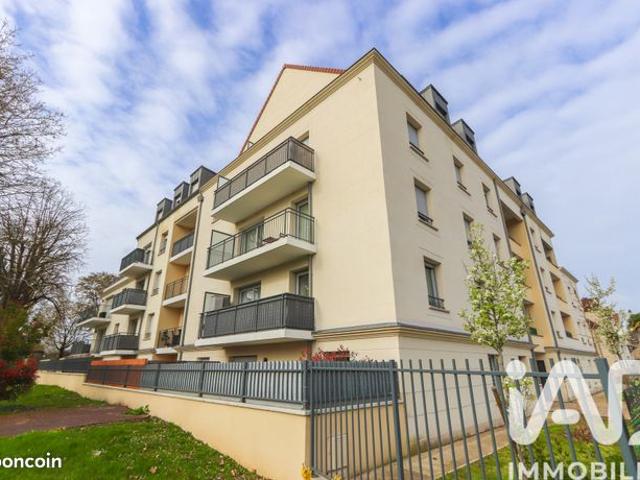 Studio 1 pièce 27 m²