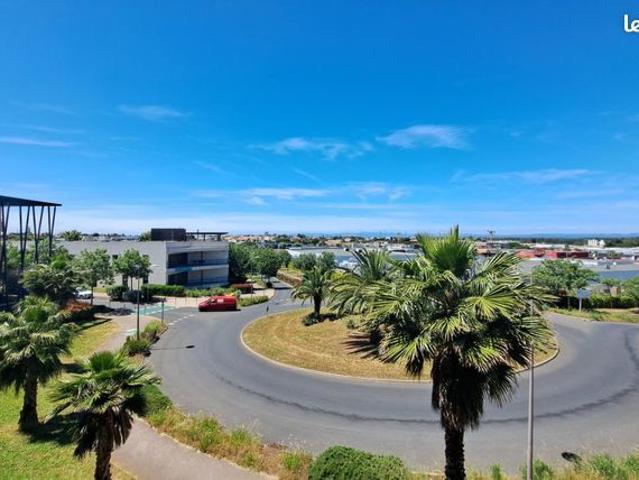 Studio 1 pièce 27 m²