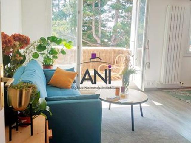 Studio 1 pièce 27 m²