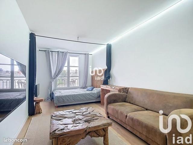 Studio 1 pièce 27 m²