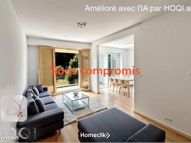 Studio 1 pièce 27 m²