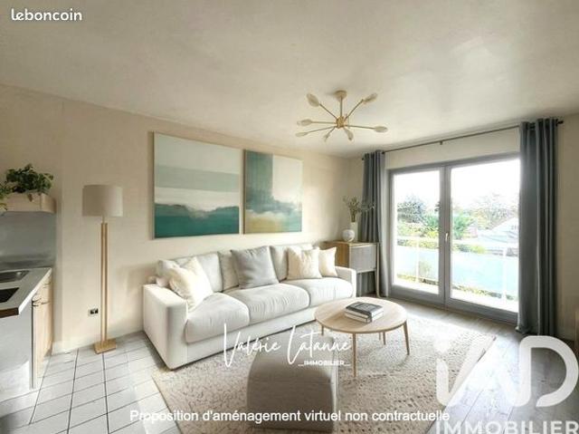 Studio 1 pièce 24 m²
