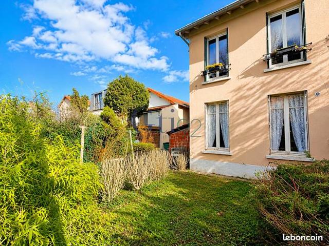 Studio 1 pièce 24 m²