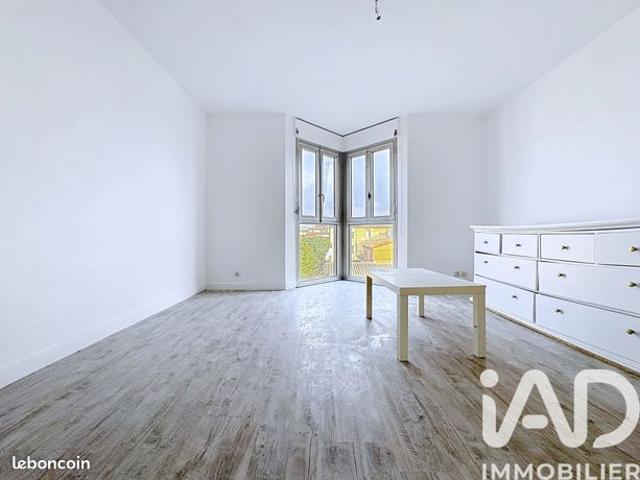 Studio 1 pièce 24 m²