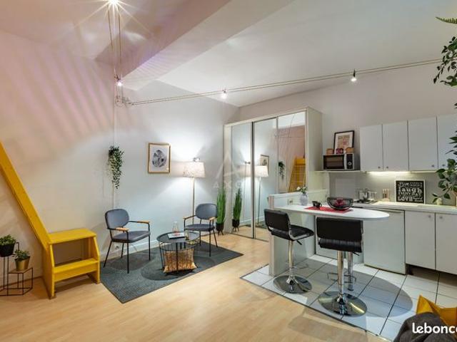 Studio 1 pièce 24 m²