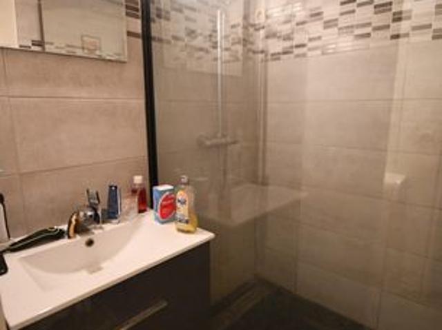 Studio 1 pièce 24 m²