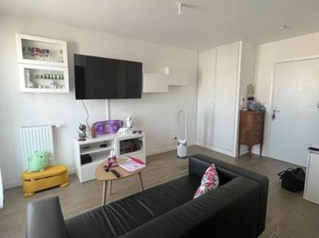 Studio 1 pièce 24 m²