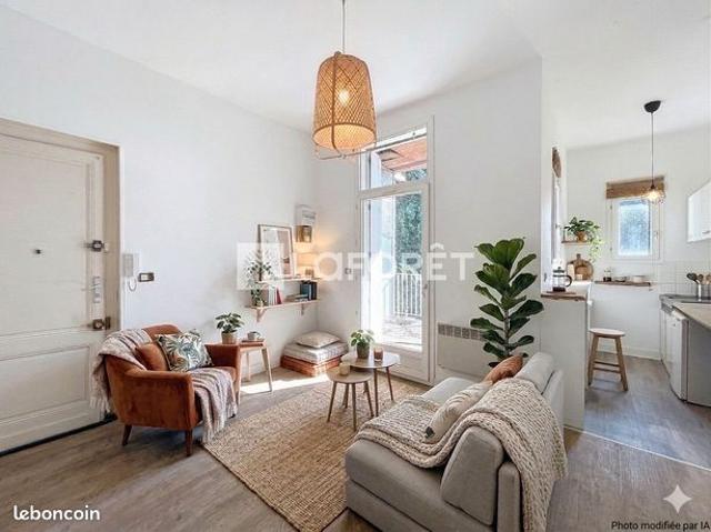 Studio 1 pièce 24 m²