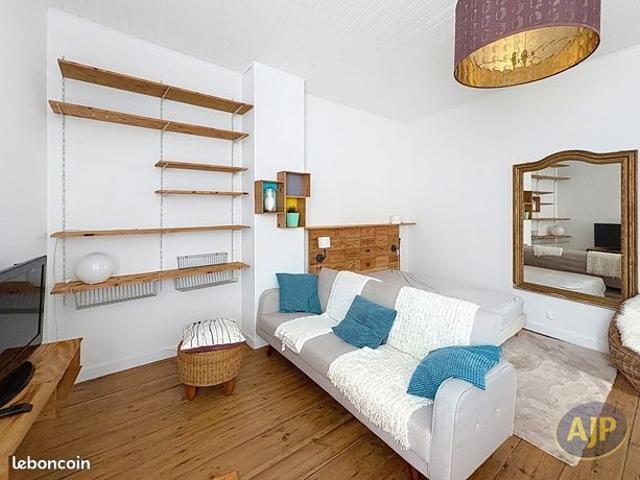 Studio 1 pièce 24 m²